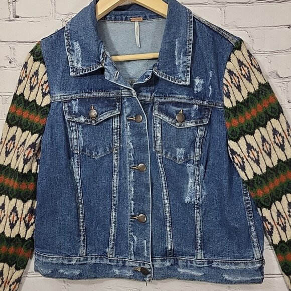 Free People Jean Jacket Boho Sweater Sleeves Distressed Womens Size M - Picture 2 of 10